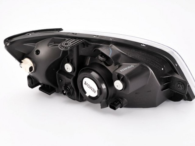 Hyundai Getz 2002.09.01-2006.10.31 utángyártott új bal első fényszóró H4 (belülr. áll.) DEPO