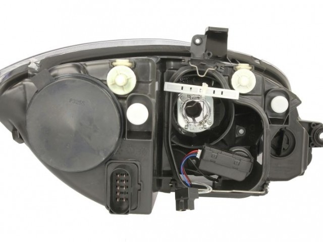 Seat Altea 5P 2004-2009, Leon 2005-2009, Toledo 2004.-2009 utángyártott új bal első fényszóró H7/H1 fekete házas (motoros) TYC