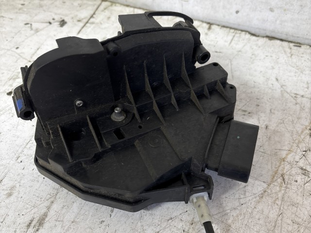 Ford Fiesta 2008-2017 2008-2017 Zár használt bal első