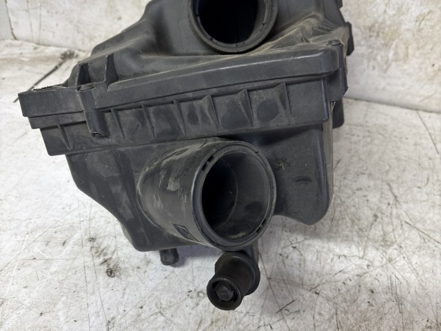 213402 Opel Zafira B 2005-2014 légszűrőház 55557127
