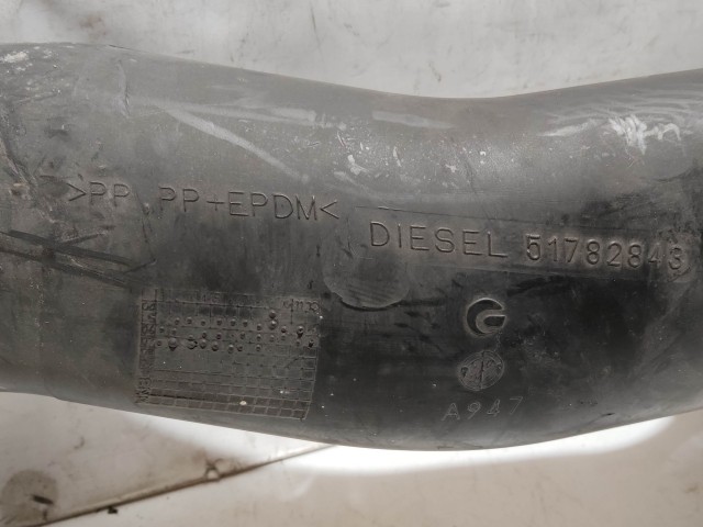 Alfa Romeo 159 51782343 számú levegőcső
