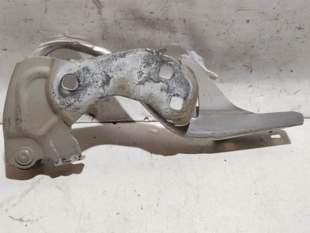 214939 Fiat 500 2007-2025 ezüst színű, bal oldali motorháztető zsanér 52009422
