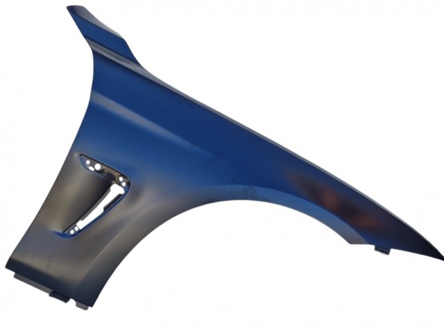 BMW 4 (F32) 2013-2017 utángyártott új jobb első sárvédő 41357330550