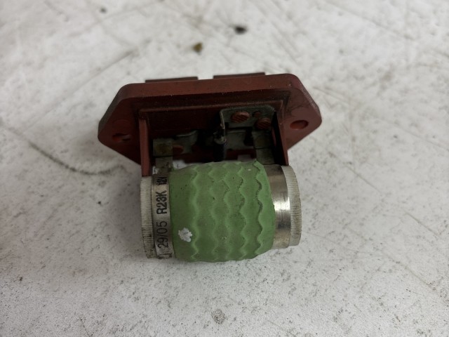 Alfa Romeo 159 2005-2011 hűtőventilátor előtét ellen állás  használt