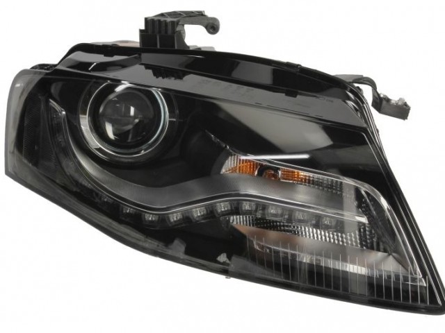Audi A4 B8 2007.11.01-2012.01.3, A4 Allroad 2009.01.01-2011.07.31 utángyártott új jobb első fényszóró XENON/LED, nap.f., el.nélk. (motorral) TYC