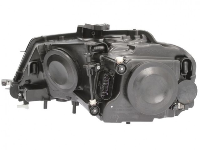 Audi A3 8P 2008-2012 utángyártott új jobb első fényszóró XENON/LED, fekete ház. (motorral) DEPO