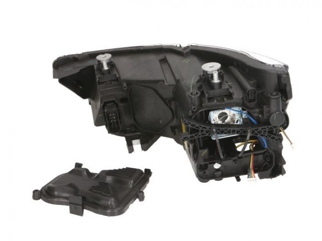 Audi A1 2010.01.01-2014.12.01 utángyártott új jobb első fényszóró D3S XENON/LED×2, (motorral) DEPO