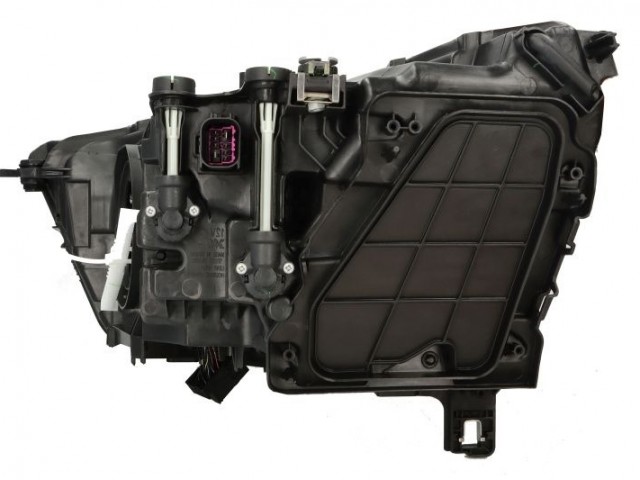 Audi Q3 F3 2018- utángyártott új jobb első fényszóró LED (motorral) elektr.nélk. TYC