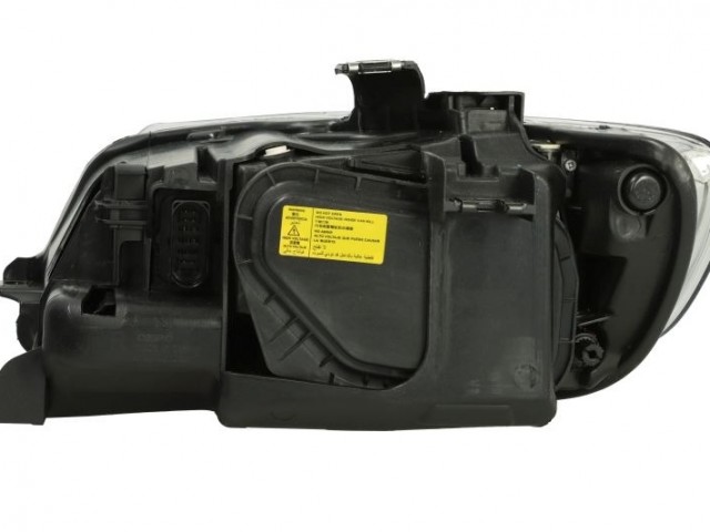 Audi Q7 (4LB) 2005.11.01-2009.04.30 utángyártott új jobb első fényszóró üres Bi-XENON D1S (motorral) DEPO