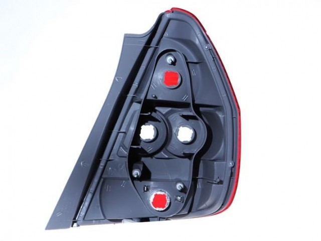 Honda Jazz 2002.01.01-2008.09.30 utángyártott új bal hátsó lámpa üres (nem rózsaszín) DEPO
