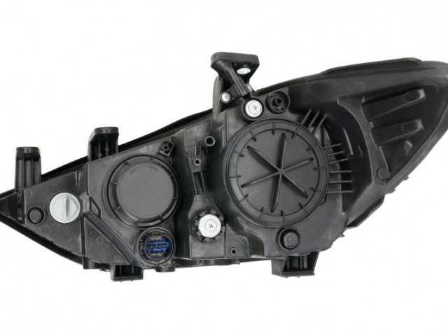 Hyundai Elantra 2015.02.01-2020.12.20 utángyártott új jobb első fényszóró HB3/H7 fekete h. (motoros) DEPO