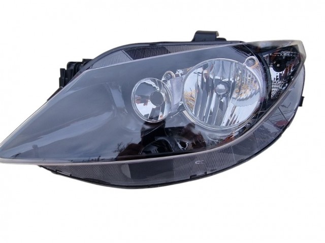 Seat Ibiza 6J 2008.05.01-2012.03.23 utángyártott új bal első fényszóró 2H7 fekete házas (motoros) TYC