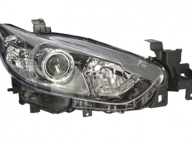 Mazda 6 2012-2014 utángyártott új jobb első fényszóró H11/H15 napp.fény (motoros)  DEPO