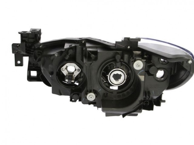 Mazda 6 2012-2014 utángyártott új jobb első fényszóró H11/H15 napp.fény (motoros)  DEPO