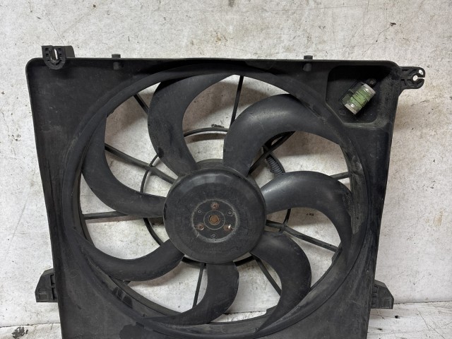 Kia Sorento 2009-2015 2009-2015 Hűtőventilátor használt  