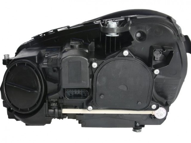 Mercedes Benz E-CLASS (W212) 2009.03.01-2013.02.28 utángyártott új jobb első fényszóró 2H7/3 féle LED funkcióval DEPO