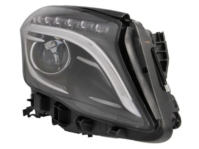 Mercedes Benz GLA X156  2013.12.01-2016 utángyártott új jobb első fényszóró XENON D3S/LED (motorral)  DEPO