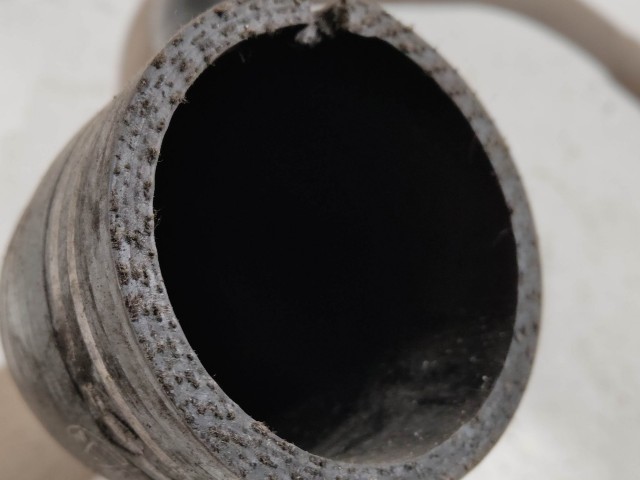 Fiat Stilo 2001-2007 Levegőcső  használt turbóból az intercollerba 46808700