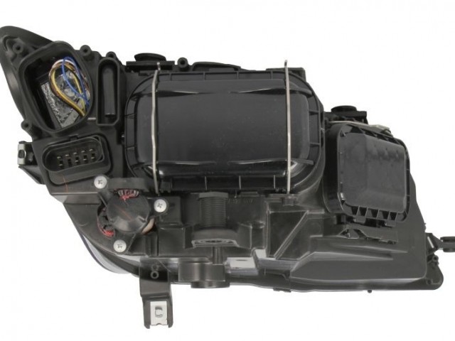 Seat Leon 5F 2017.01.01-2020.02.01 utángyártott új bal első fényszóró 2H7+LED (motorral) DEPO