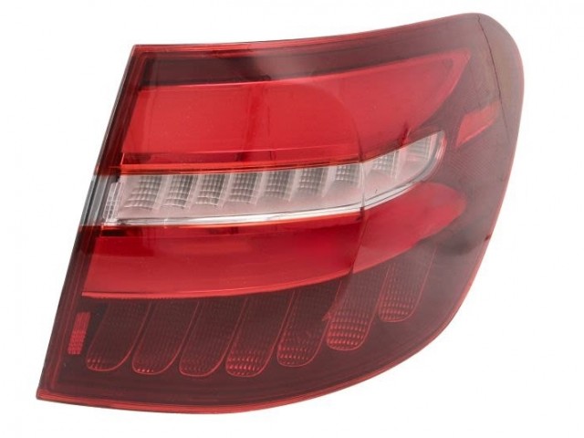 Mercedes Benz GLC (X253)   2015.06.01-2019.03.31 utángyártott új jobb hátsó külső lámpa LED DEPO