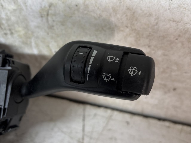 Ford Kuga I. 2008-2012 2008-2012 Kormánykapcsoló használt multikormány 