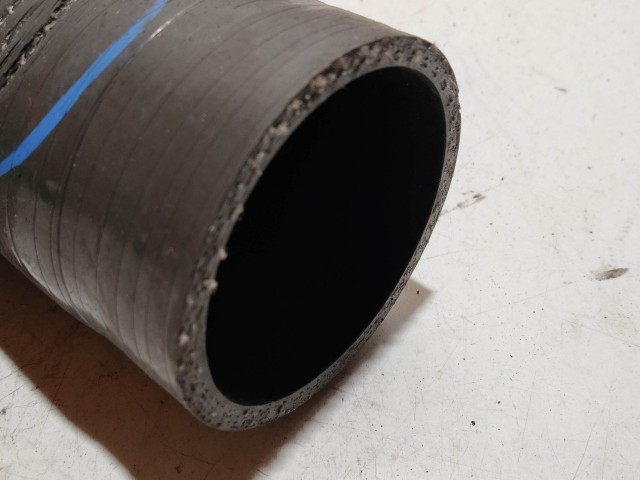 Fiat Stilo 2001-2007 Levegőcső  használt turbóból az intercollerba 46808700 a képen látható sérüléssel