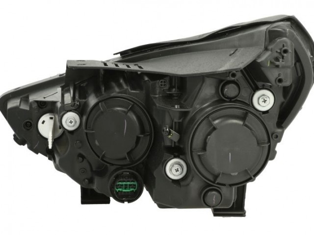 Hyundai I30 2017.01.28-2020.05.24 utángyártott új jobb első fényszóró 2H7 (motorral) DEPO