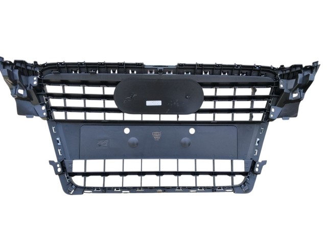 Audi A4 B8 2007.11.01-2012.01.31 utángyártott új hűtődíszrács króm kerettel