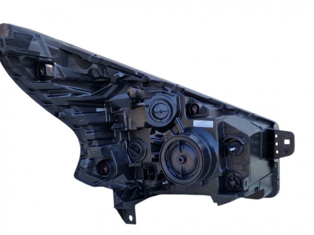 Opel Vivaro 2014.06.01-2019.07.31 utángyártott új bal első fényszóró H4 nappali fény DEPO