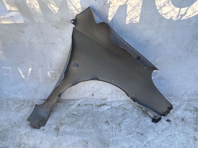 213526 Toyota Yaris Verso 1999-2005 bal első sárvédő