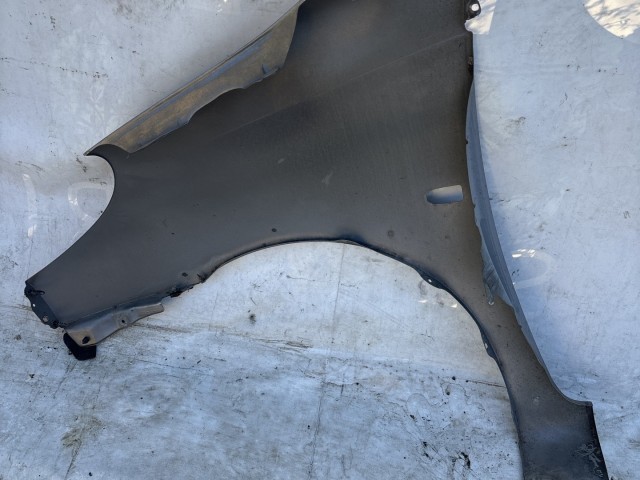 213525 Toyota Yaris Verso 1999-2005 jobb első sárvédő 