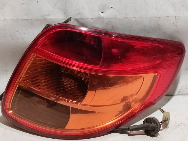 215223 Fiat Sedici, Suzuki SX4 jobb hátsó lámpa 71742458