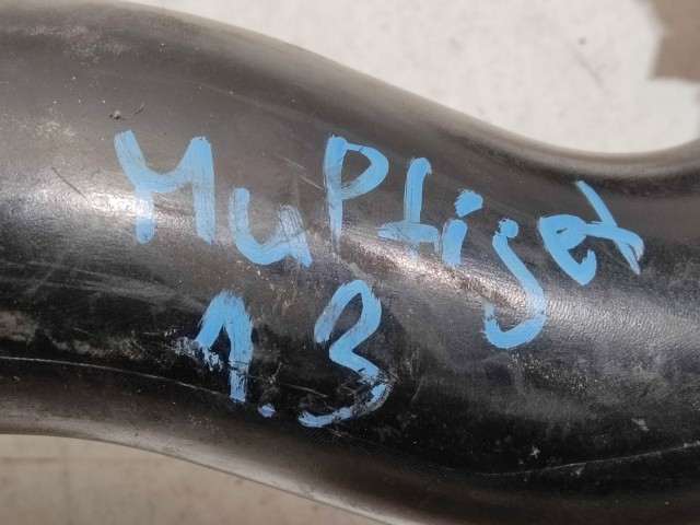 Fiat Panda 51879790 számú levegőcső-szívócső a légszűrőházba