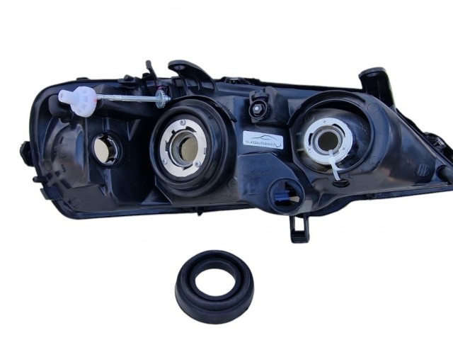 Opel Astra G 1997.09.01-2003.08.31 utángyártott új bal első fényszóró H7/HB3 fekete házas (motoros) DEPO