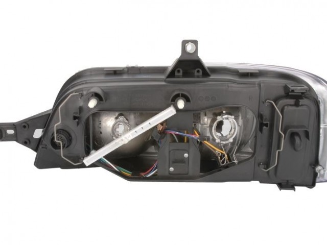 Citroen Jumper, Fiat Ducato, Peugeot Boxer 2002.01.01-2006.06.30 utángyártott új jobb első fényszóró H1/H7 TYC