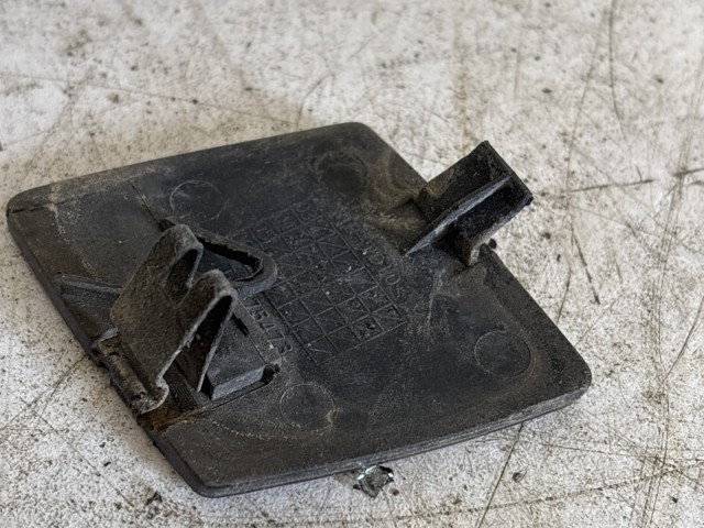 Alfa Romeo GT 2003-2010 2003-2010 Vonószem takaró használt sötét kék első 