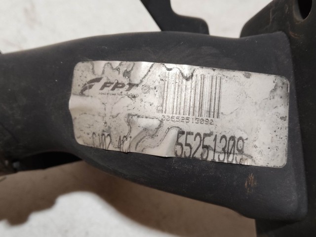 215230 Alfa Romeo, Fiat, Jeep vízcső 55251309