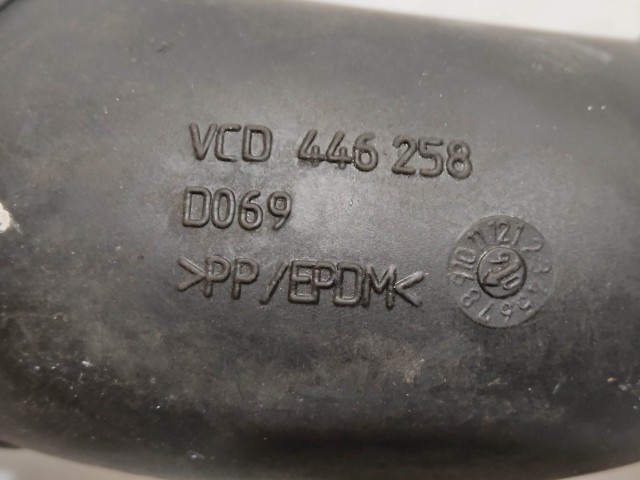 Fiat Grande Punto  2005-2009 Levegőcső  használt szívócső a légszűrőházba 55703500