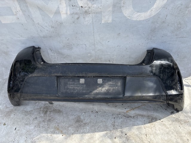 213695 Toyota Auris E18 2012.09.01-2015.05.01 hátsó lökhárító, a képeken látható állapotban