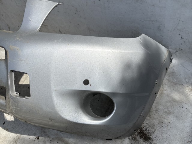 213691 Toyota Rav 4 2006-2013 parkszenzor helyes első lökhárító 5211942571