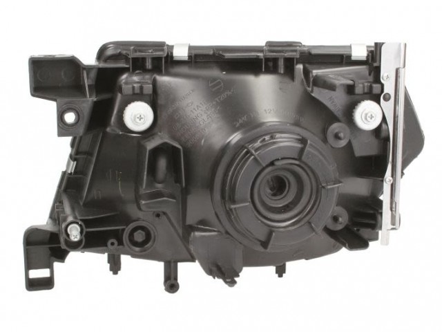 Nissan Patrol  1997.09.01-2003  utángyártott új jobb első fényszóró H4 (manuális) DEPO