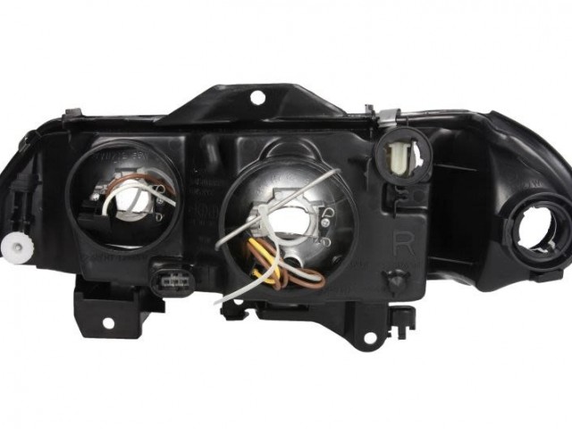 Renault Laguna   1998.05.01-2000.09.30 utángyártott új jobb első fényszóró 2H7 DEPO