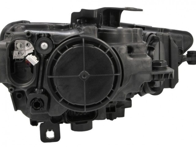 Audi A3 (8V1, 8VK,) 2016.04.01-2020.04.20  utángyártott új bal első fényszóró Bi-XENON D5S/LED üres (motorral) TYC