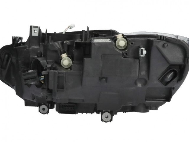 BMW 4 (F32) 2017.03.05-2020.07.03  utángyártott új jobb első fényszóró LED (motorral)  TYC