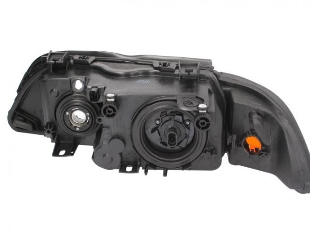 BMW 5 E39 1995.12.01-2000.08.31 utángyártott új jobb első fényszóró FF-H7/HB3 sárga vill. TYC