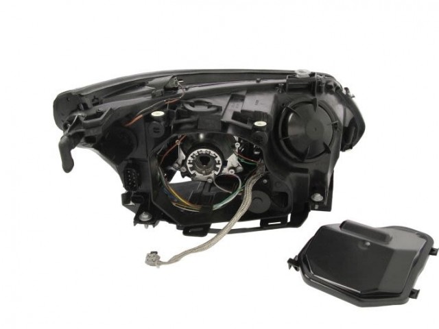 BMW 5 E60 2003.07.01-2010.10.01 utángyártott új bal első fényszóró Bi-XENON D1S/H7 05-07 (motorral) TYC