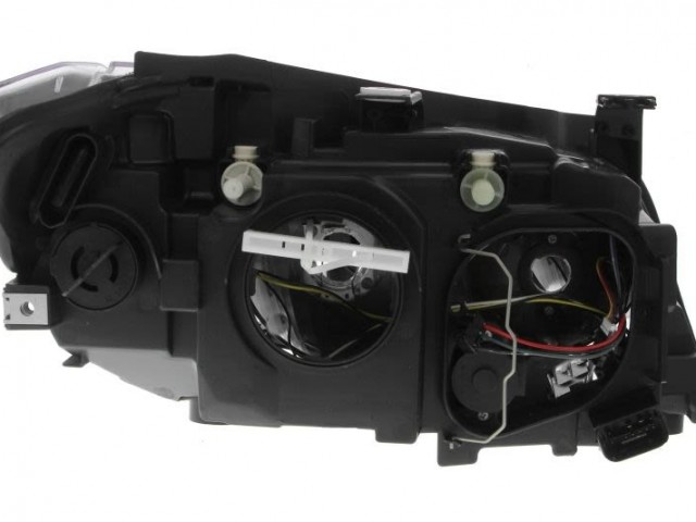 BMW X1 (E84)   2012.07.01-2015.08.31 utángyártott új bal első fényszóró H7/H15 fekete h.  (motorral) TYC