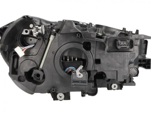 BMW X1 (F48)   2019.01.01- utángyártott új bal első fényszóró LED (motorral) elektr. nélk. TYC