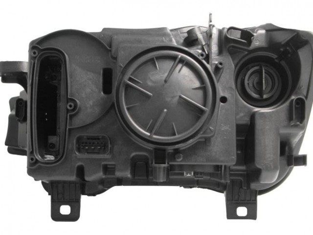 BMW X3 (F25) 2014-2018.08.31 utángyártott új jobb első fényszóró XENON D1S/LED elektr.nélk. (motorral)