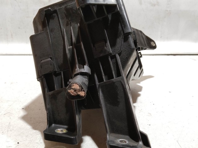 Toyota Rav 4 2005-2012 2005-2013 Biztosítéktábla  használt külső